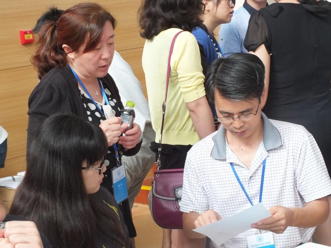 二级教授左军成老师担任海洋班班导师